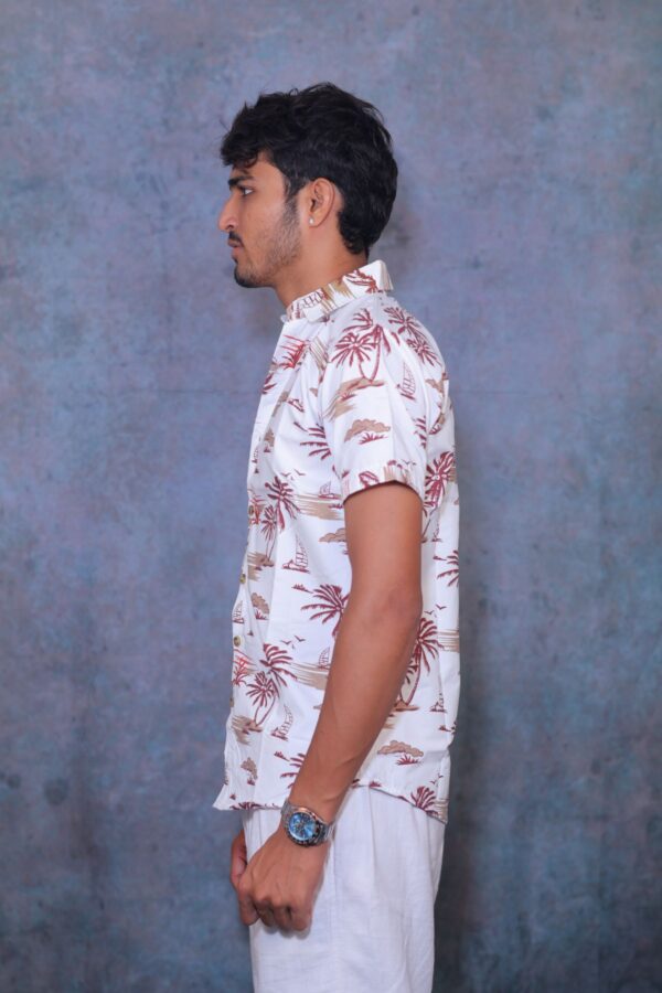 Ocean Whisper – soft, breezy, and effortlessly chic.